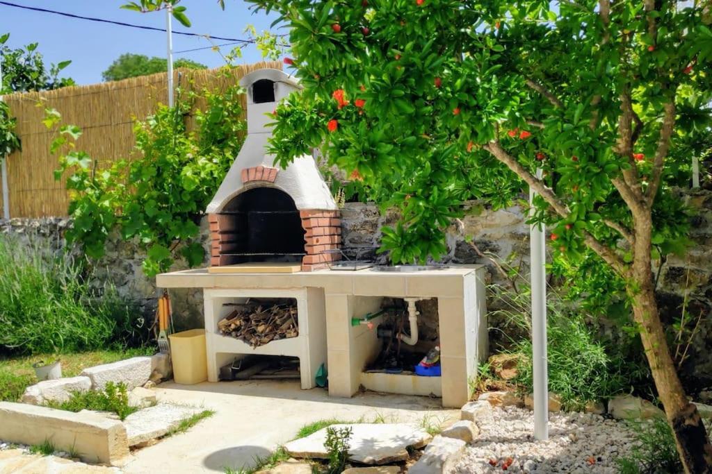Stone House Kula Milica Villa Mala Cista Kültér fotó