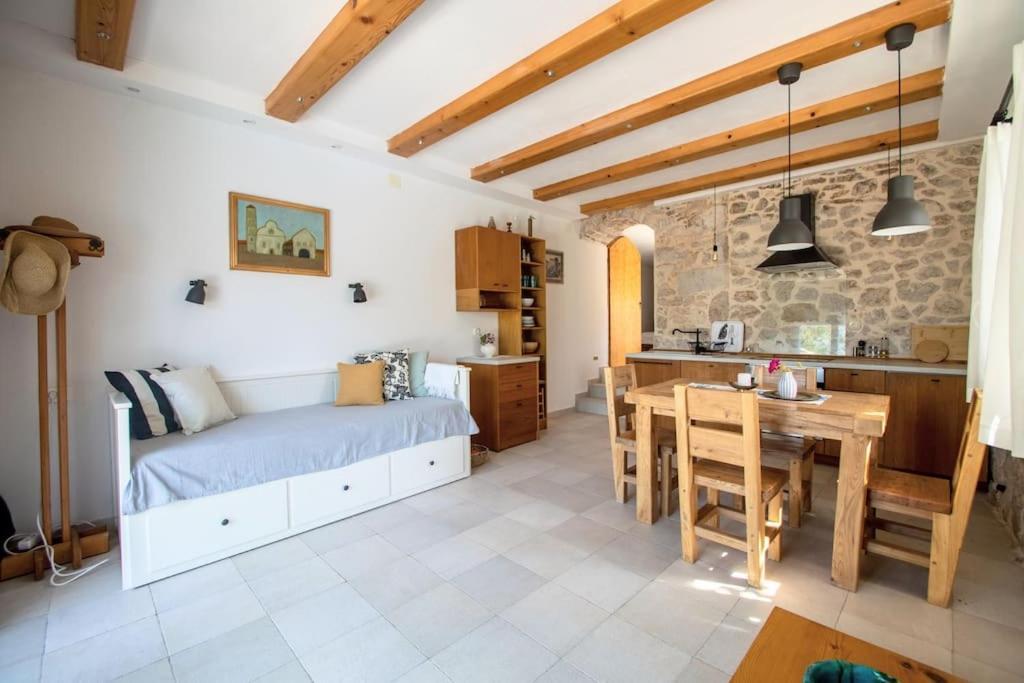 Stone House Kula Milica Villa Mala Cista Kültér fotó