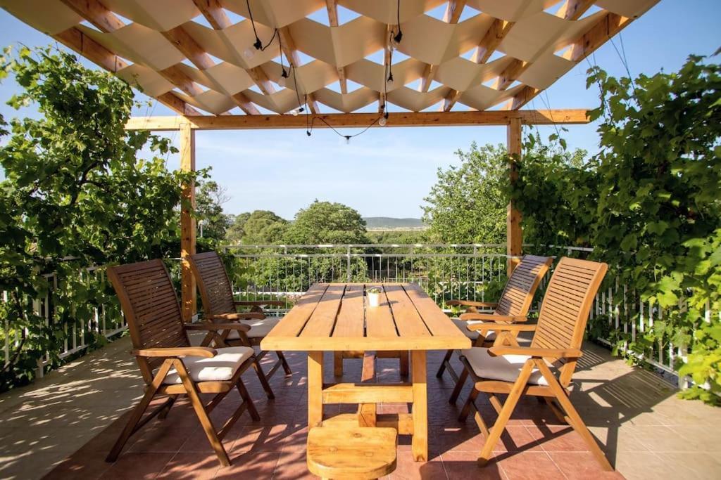 Stone House Kula Milica Villa Mala Cista Kültér fotó